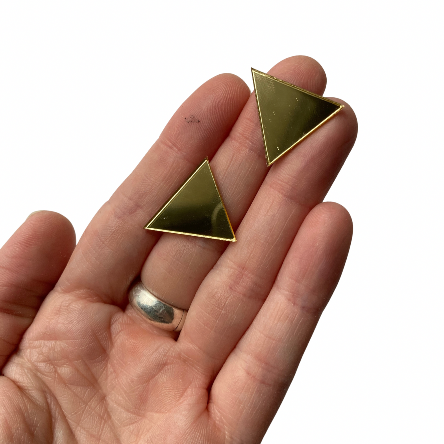 Triangle Mirror Magnets