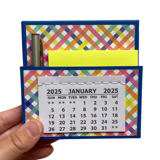 Live Life Happy 2025 Desk Calendar