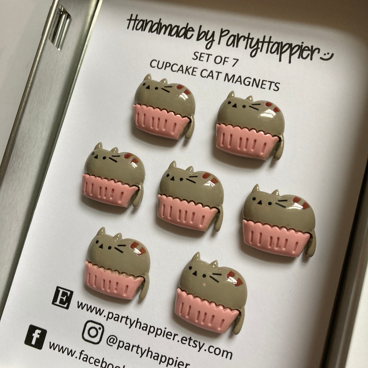 Cupcake Cat Magnets