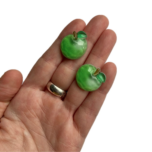 Green Apple Magnets